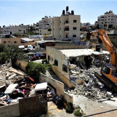 Israeli-authorities-demolish-a-Palestinian-owned-house-in-east-Jerusalem-Aug.-21-2019-AP-Photo-Mahmoud-Illean-862x472